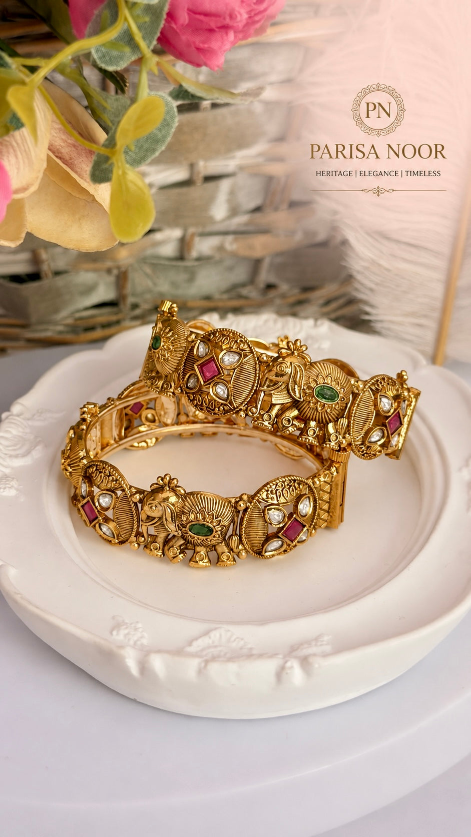 Vihana Heritage Openable Bangle Pair