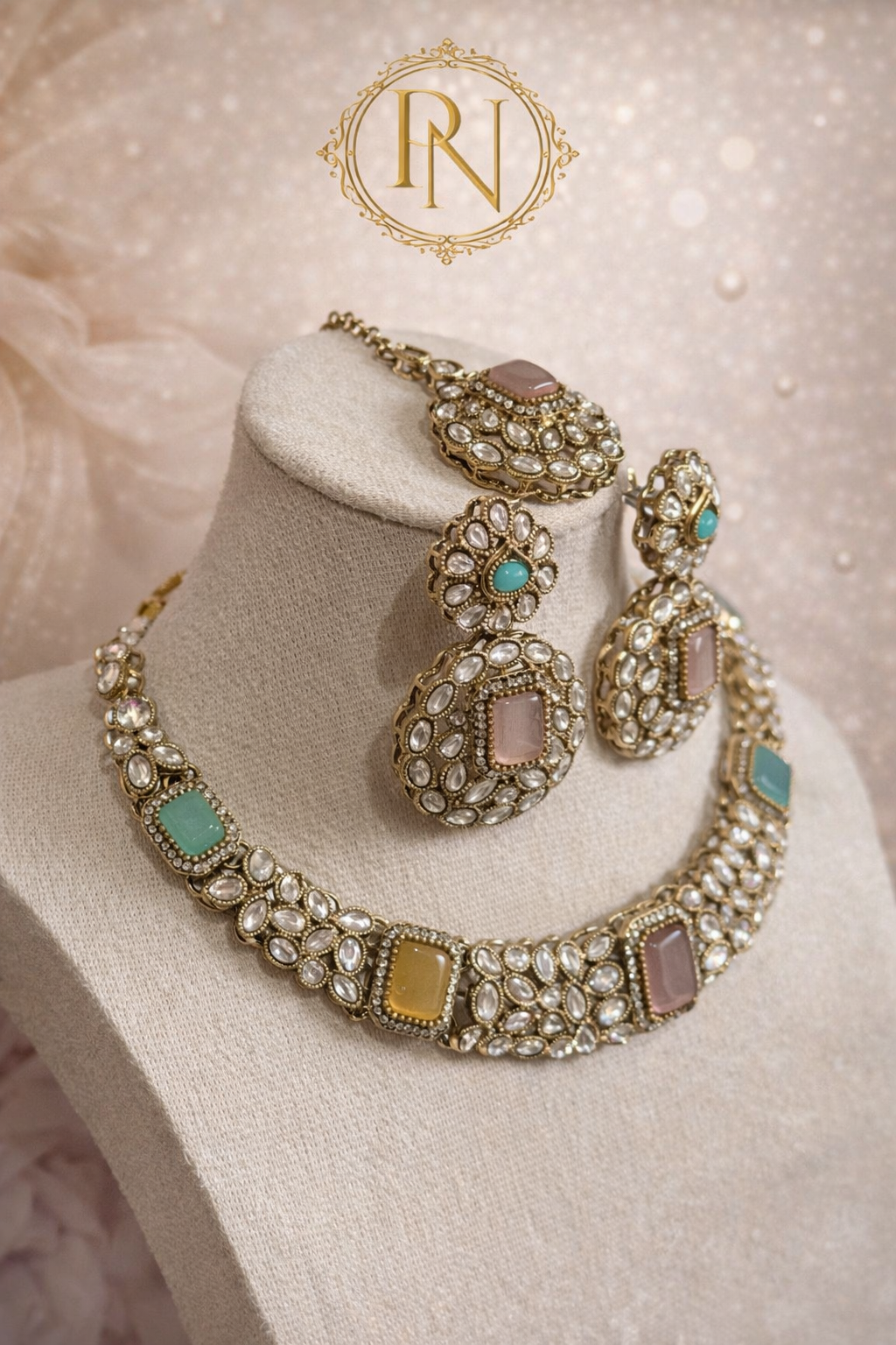Zaina Kundan Necklace Set Multi