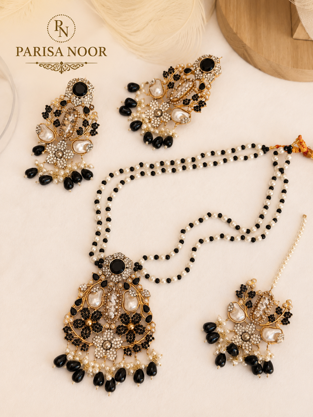 Leyla Black & Gold Turkish Statement Necklace Set