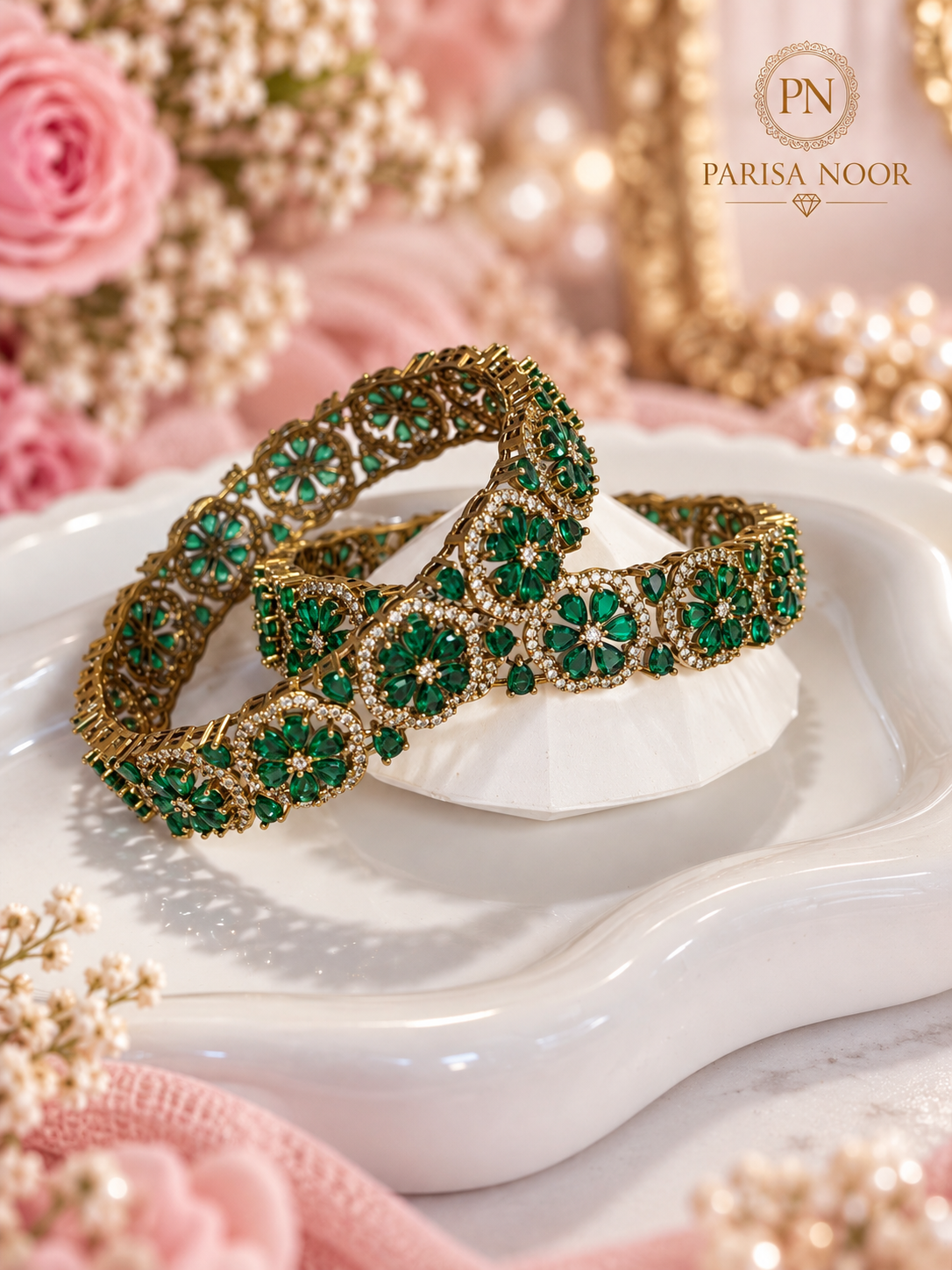 Arezia Premium Victorian AD Green Bangles – Pair