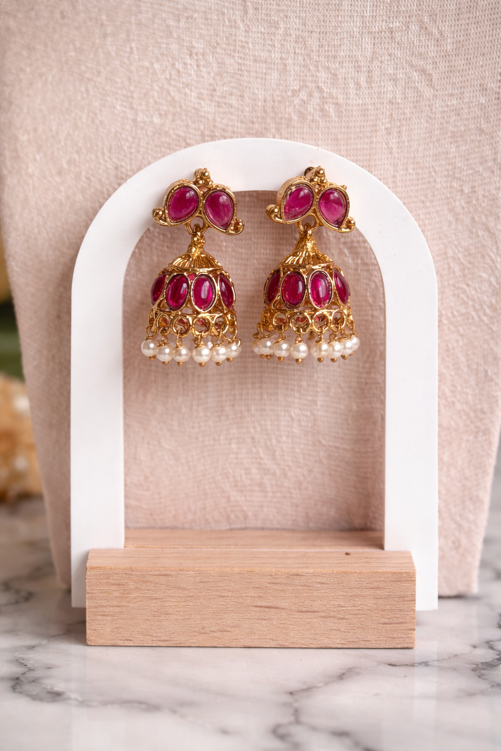 Archana Simple Kundan Necklace Set
