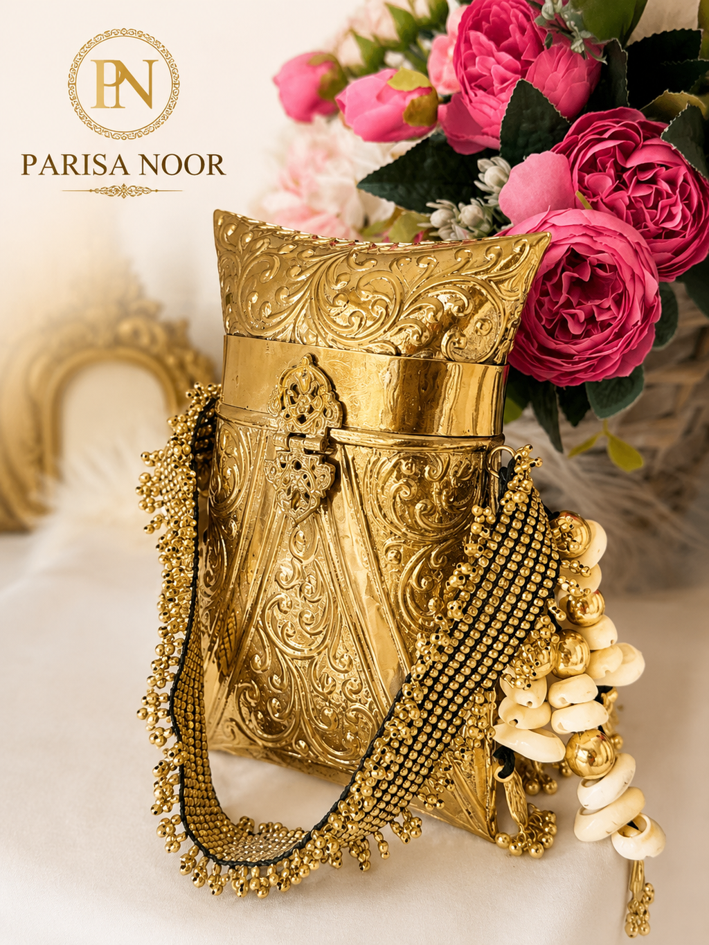 Sufiana Gold Brass Clutch Handbag