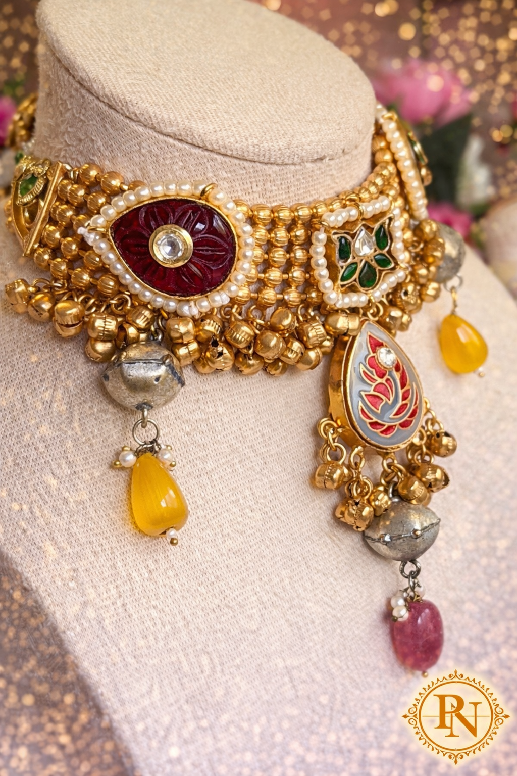 Alaya Kashmiri Ghungru Statement Choker