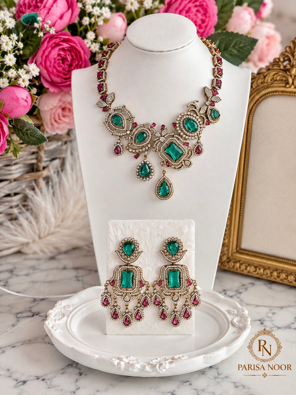 Zarviana Premium Victorian AD Designer Necklace Set