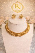 Laiba Glow Necklace Set