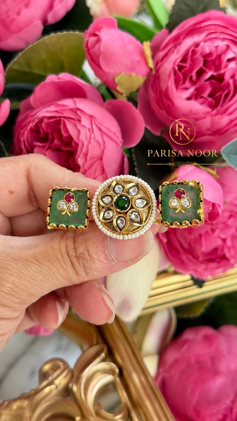 Mukti Heritage Two-Finger Ring