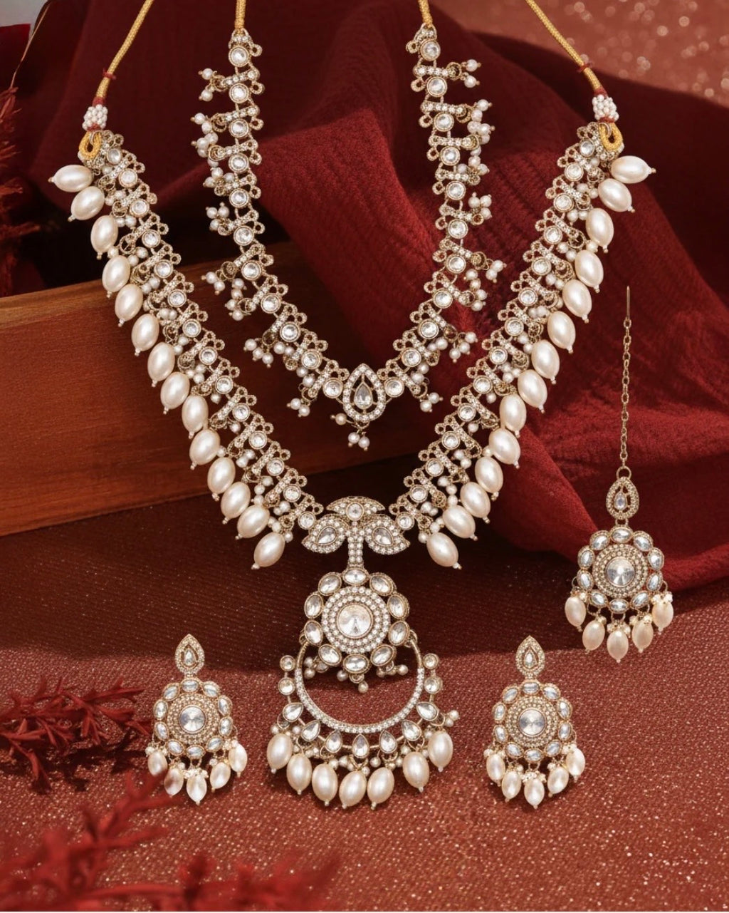 Siena Pearl Layer Necklace With Earring & Teeka