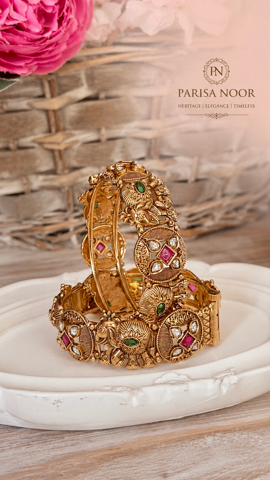 Vihana Heritage Openable Bangle Pair