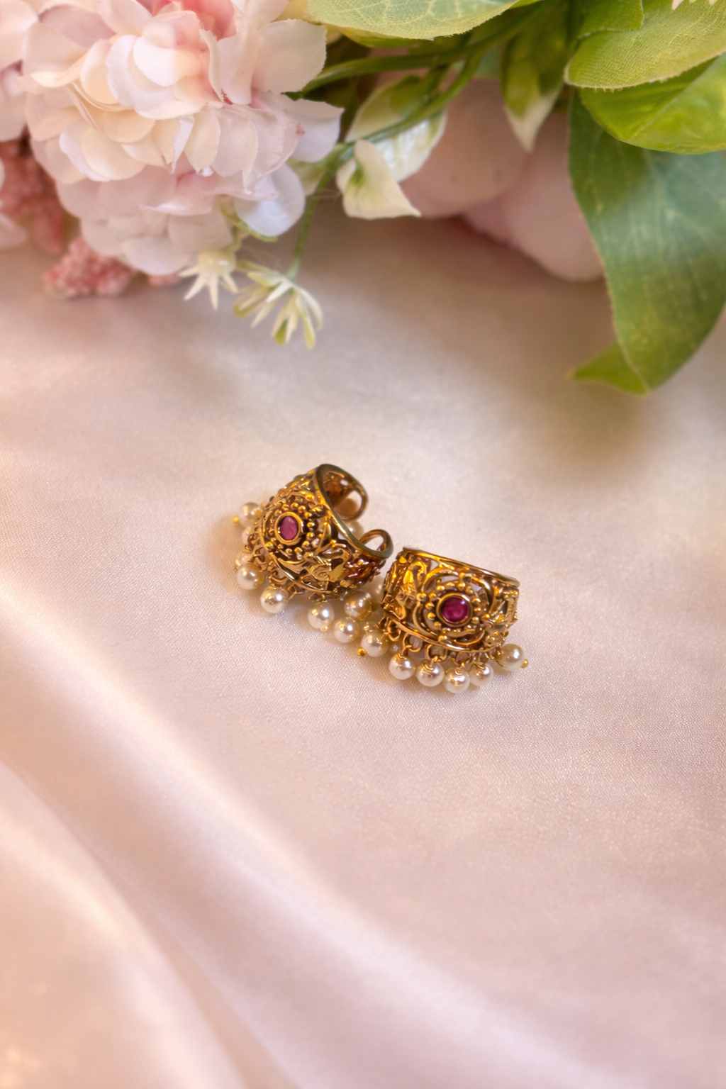 Pearls Bugadi Ear Cuff