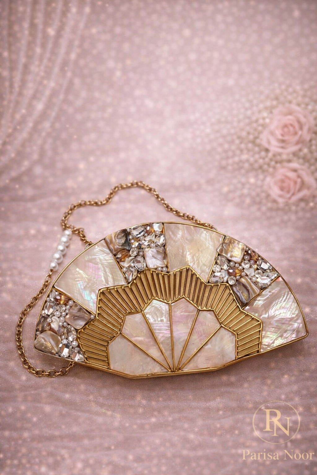 Dilhara Mother Of Pearl Fan Clutch