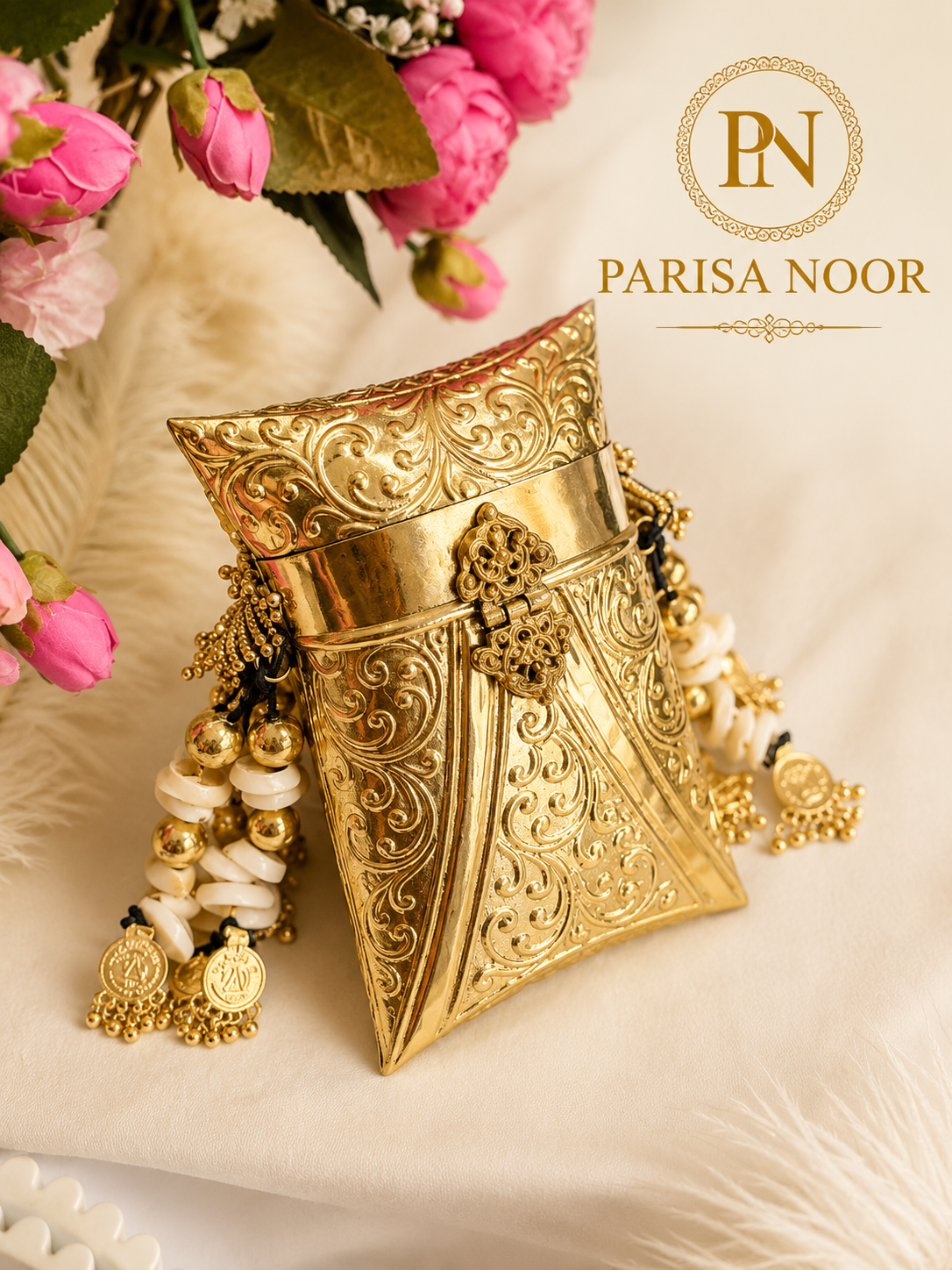 Sufiana Gold Brass Clutch Handbag