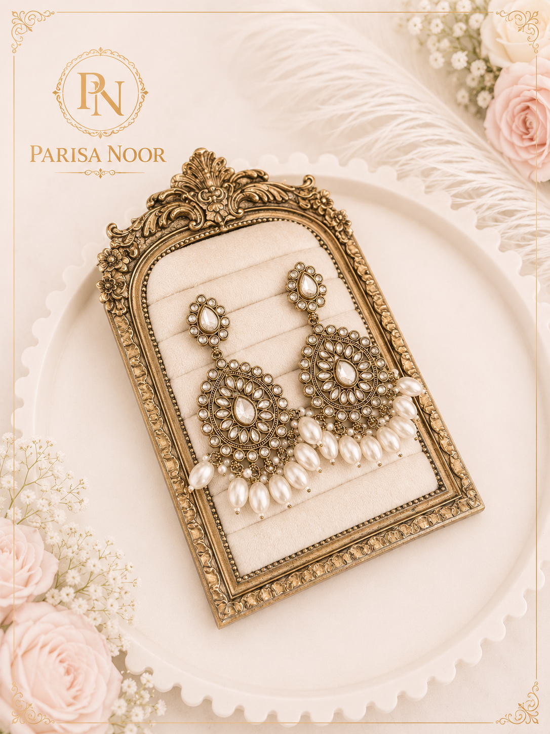 Aarini Kundan Pearl Choker Set