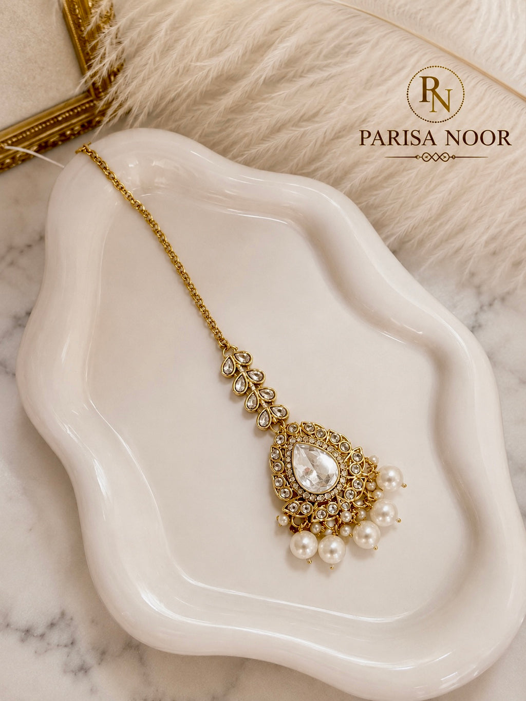 Saira Pearl Kundan Choker Set
