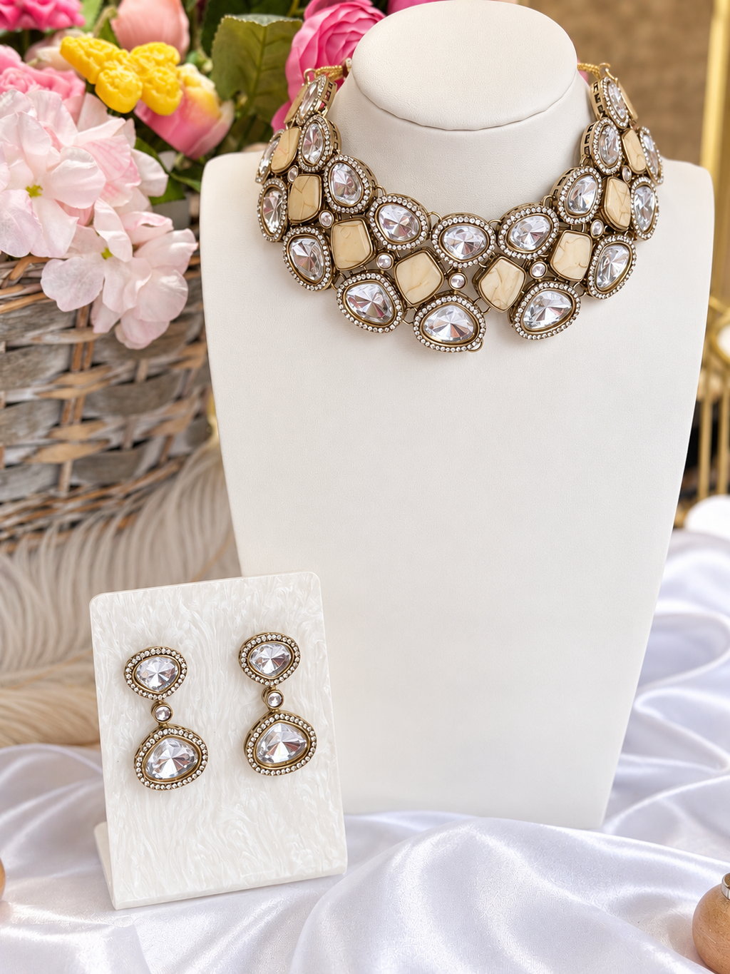 Avelina Ivory Pearl Polki Necklace Set – Clearance Sale