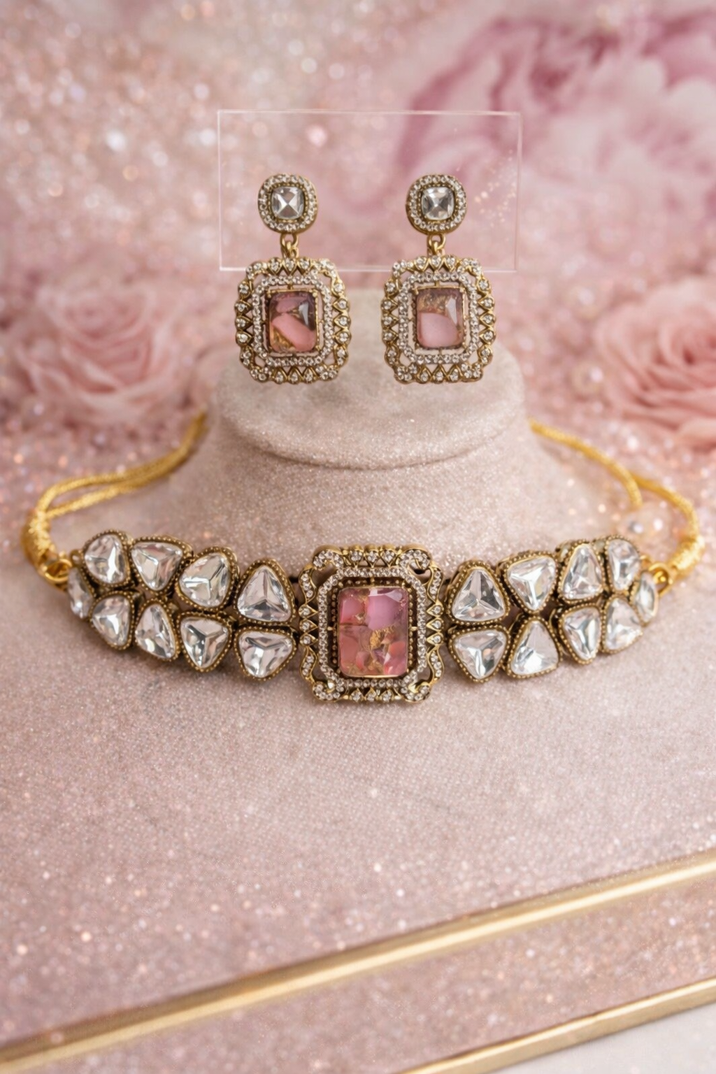 Otilia Blush Kundan Statement Choker Set