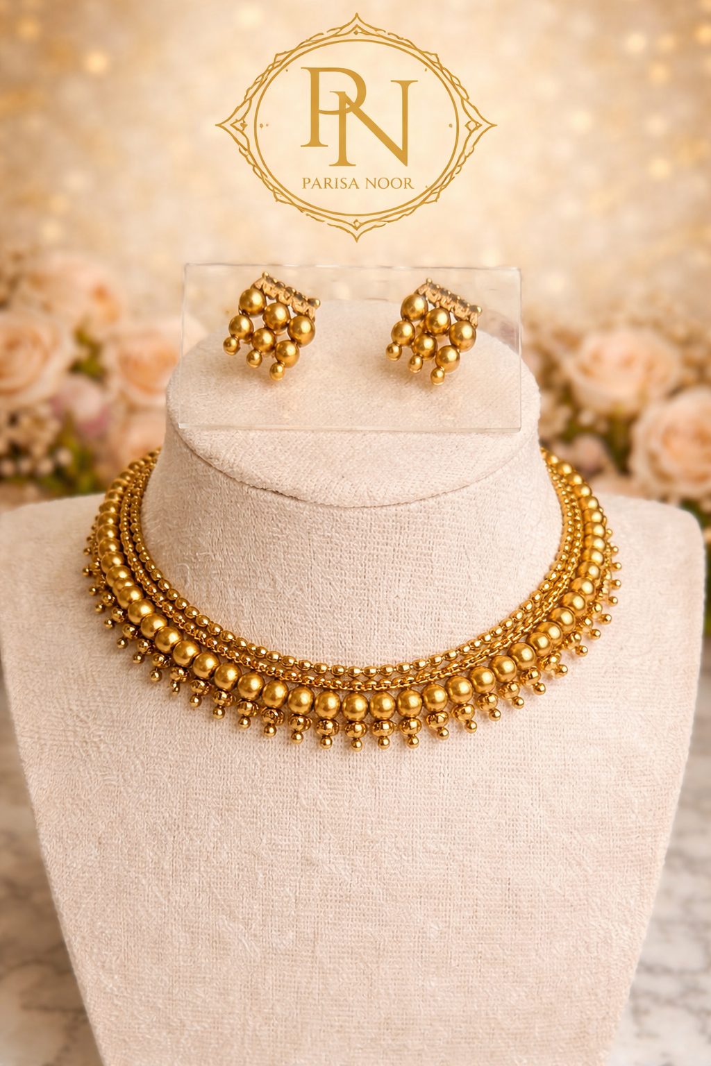 Laiba Glow Necklace Set