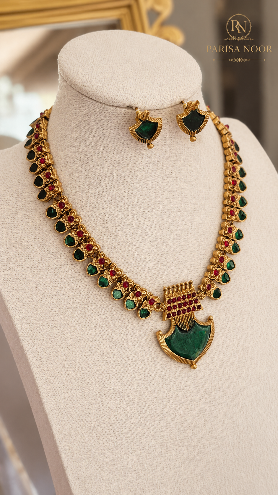 Pakiza Emerald Green Royal Necklace Set