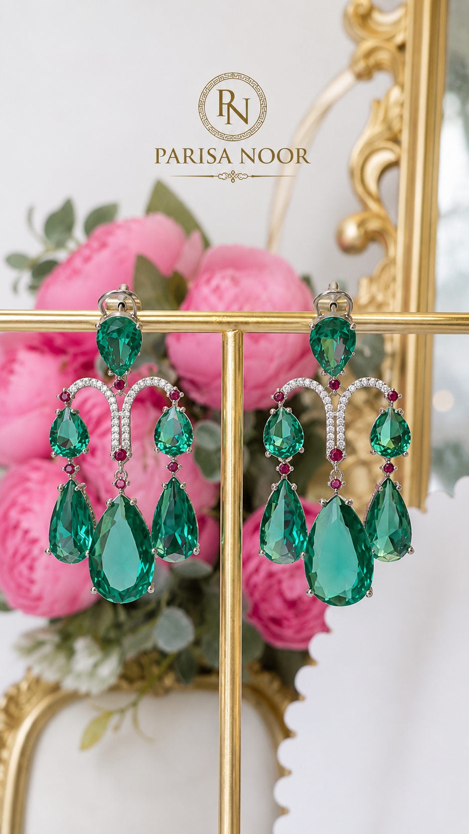Emerald Étoile Luxury Chandelier Earrings
