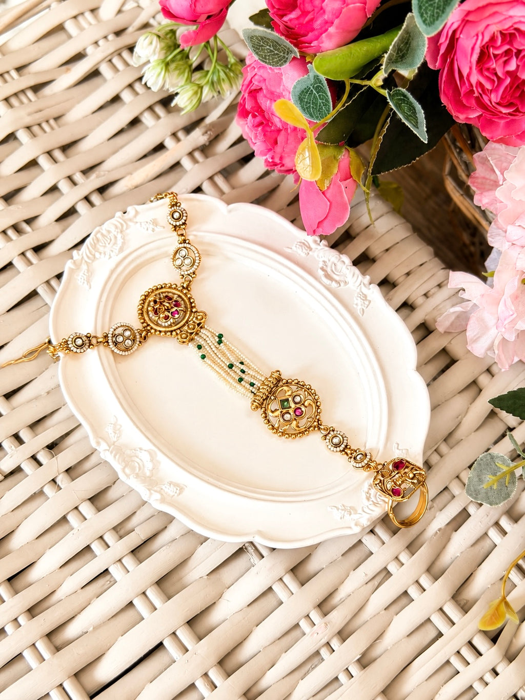 Shimi Pearl Hand Harness Adjustable Ring