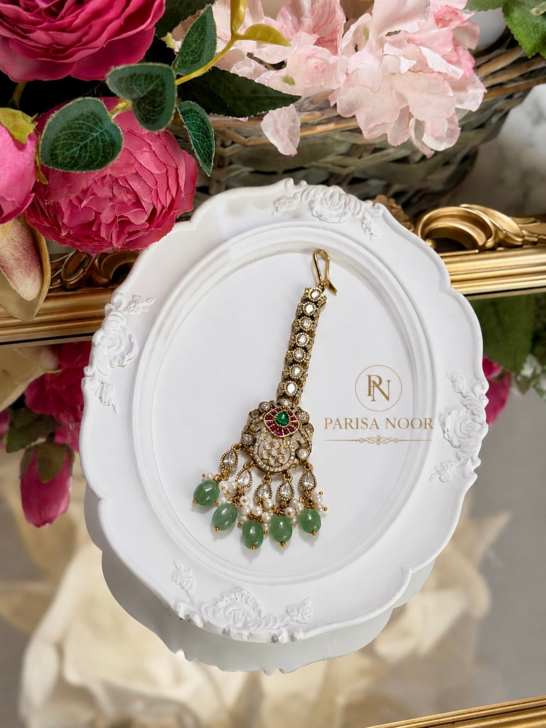 Noorjahan Victorian Maang Teeka