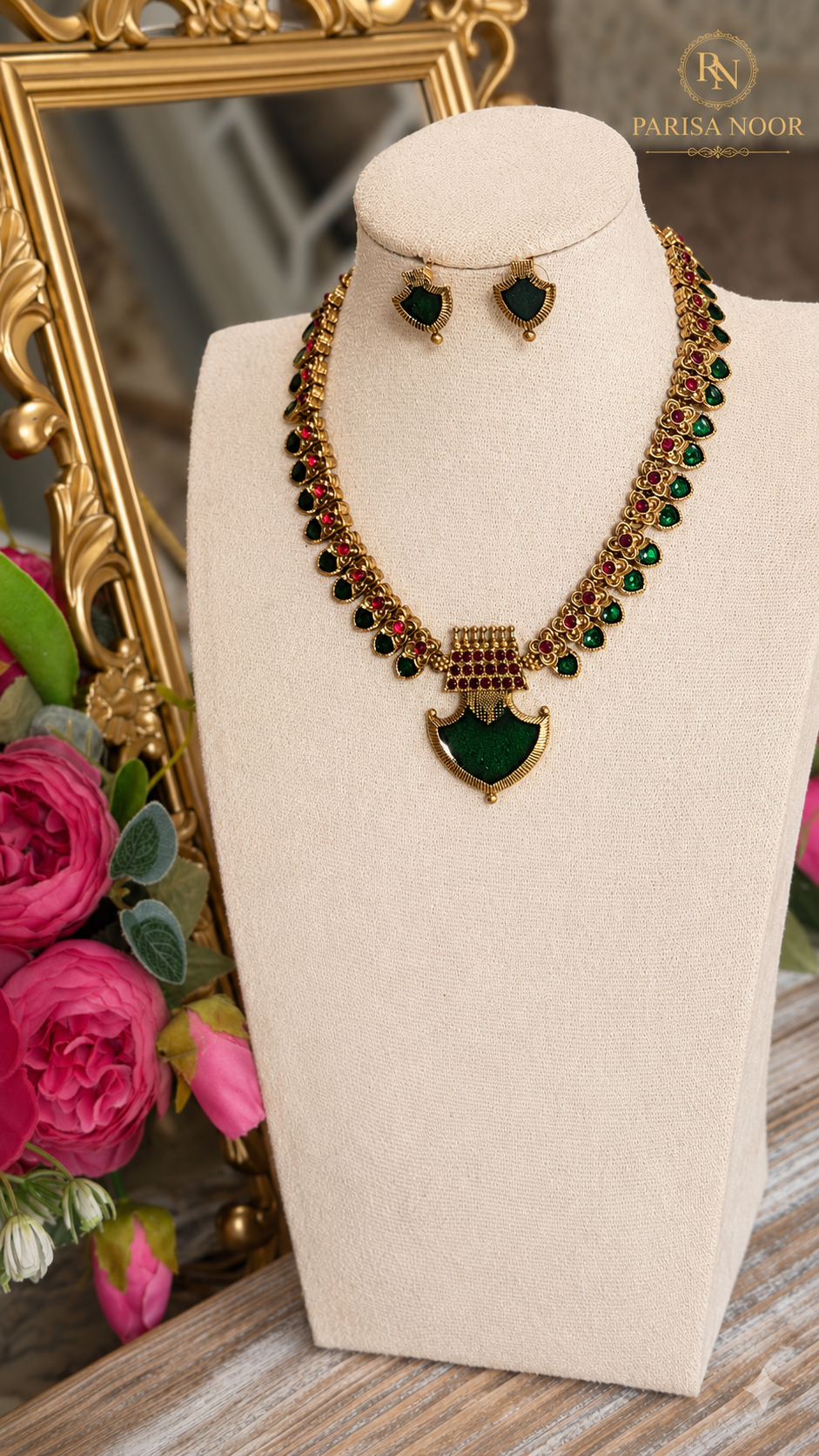 Pakiza Emerald Green Royal Necklace Set