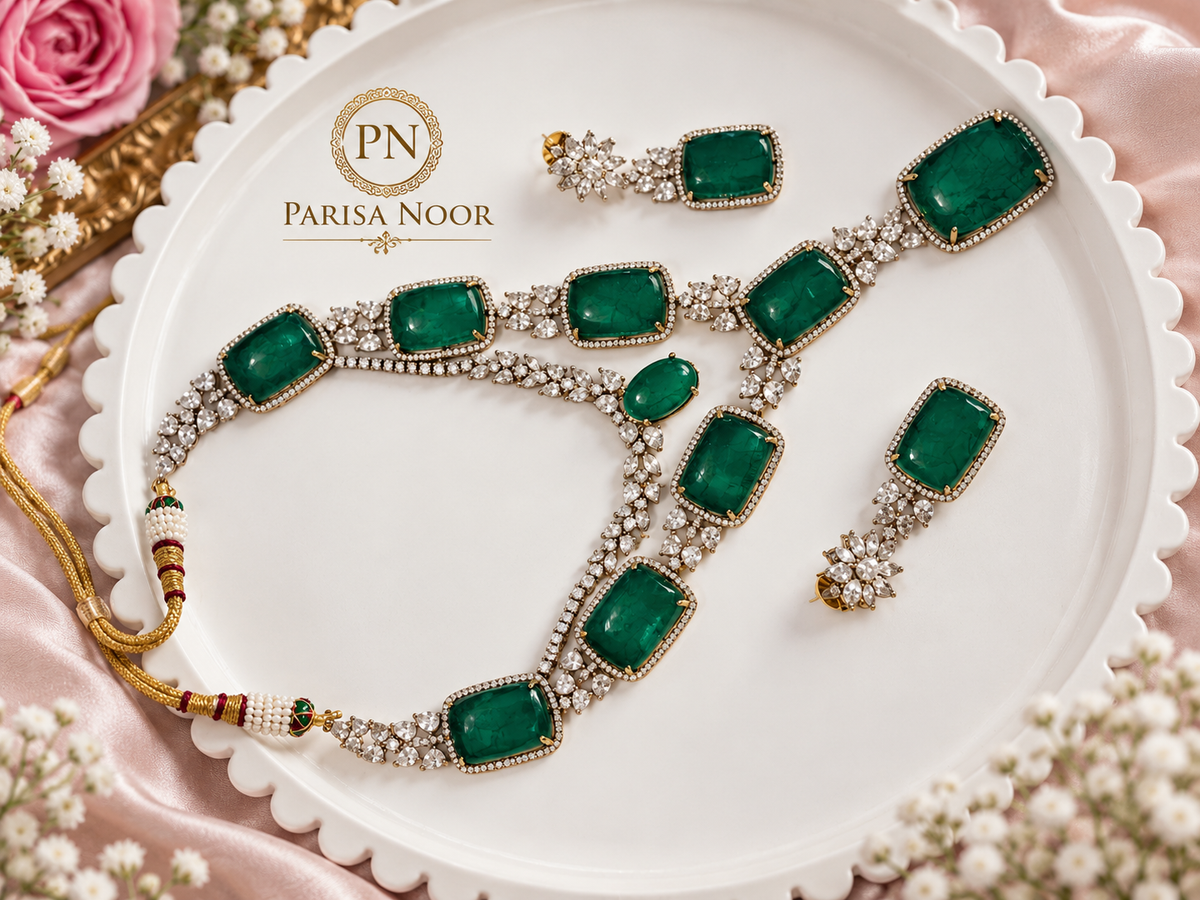 Zarevisha Emerald Green Luxury Semi-Long Necklace Set
