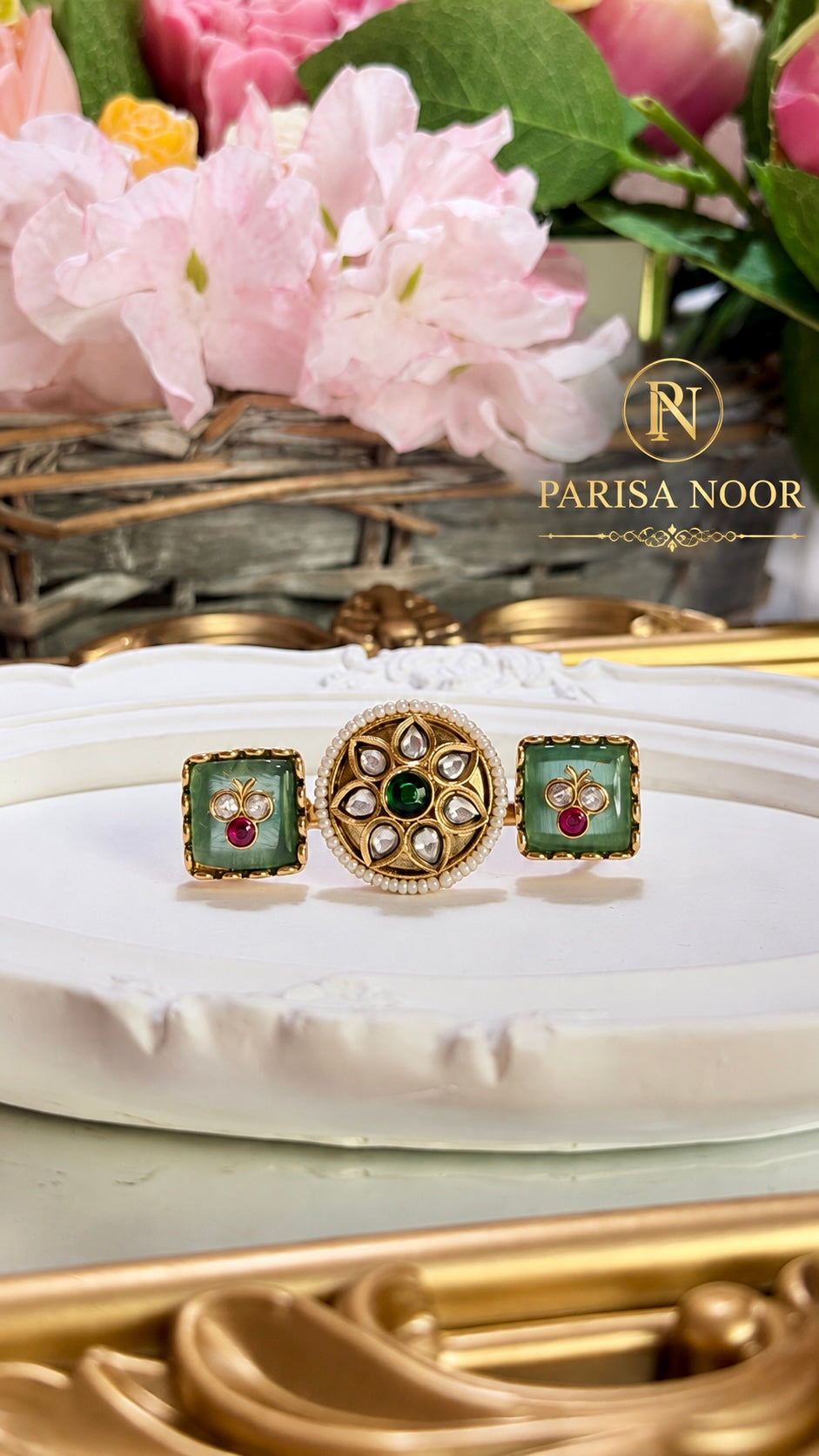 Mukti Heritage Two-Finger Ring