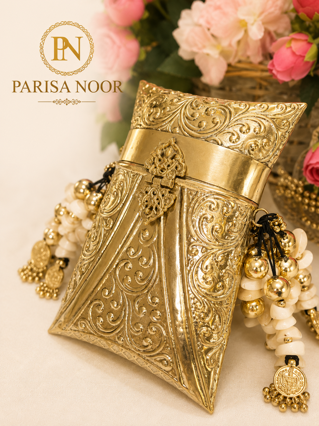 Sufiana Gold Brass Clutch Handbag