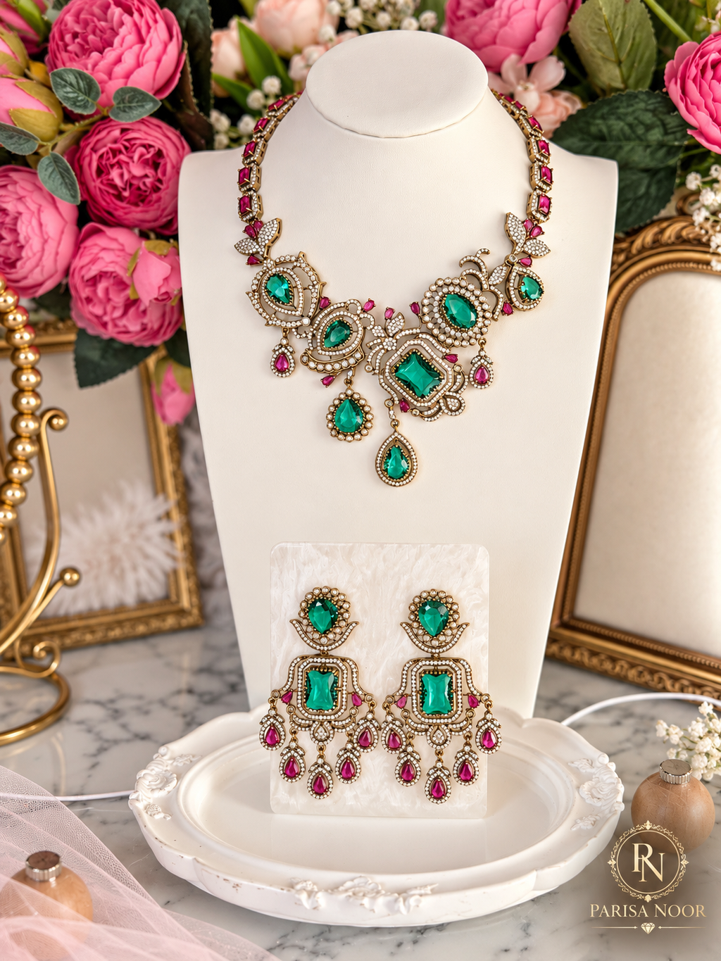 Zarviana Premium Victorian AD Designer Necklace Set