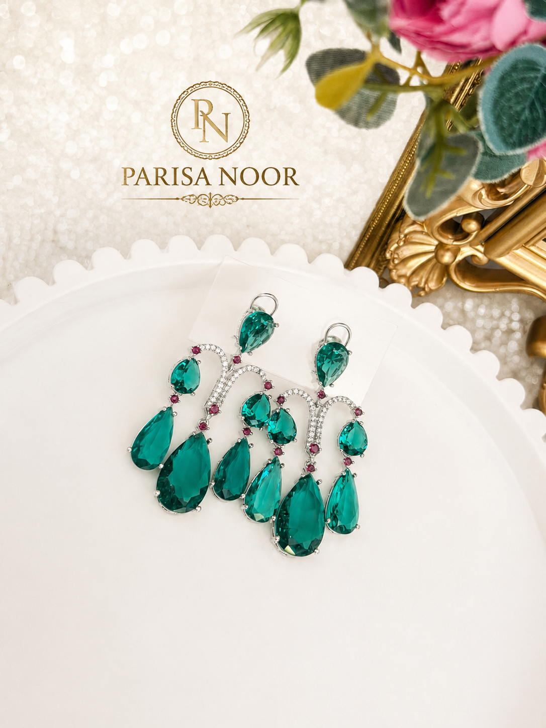 Emerald Étoile Luxury Chandelier Earrings