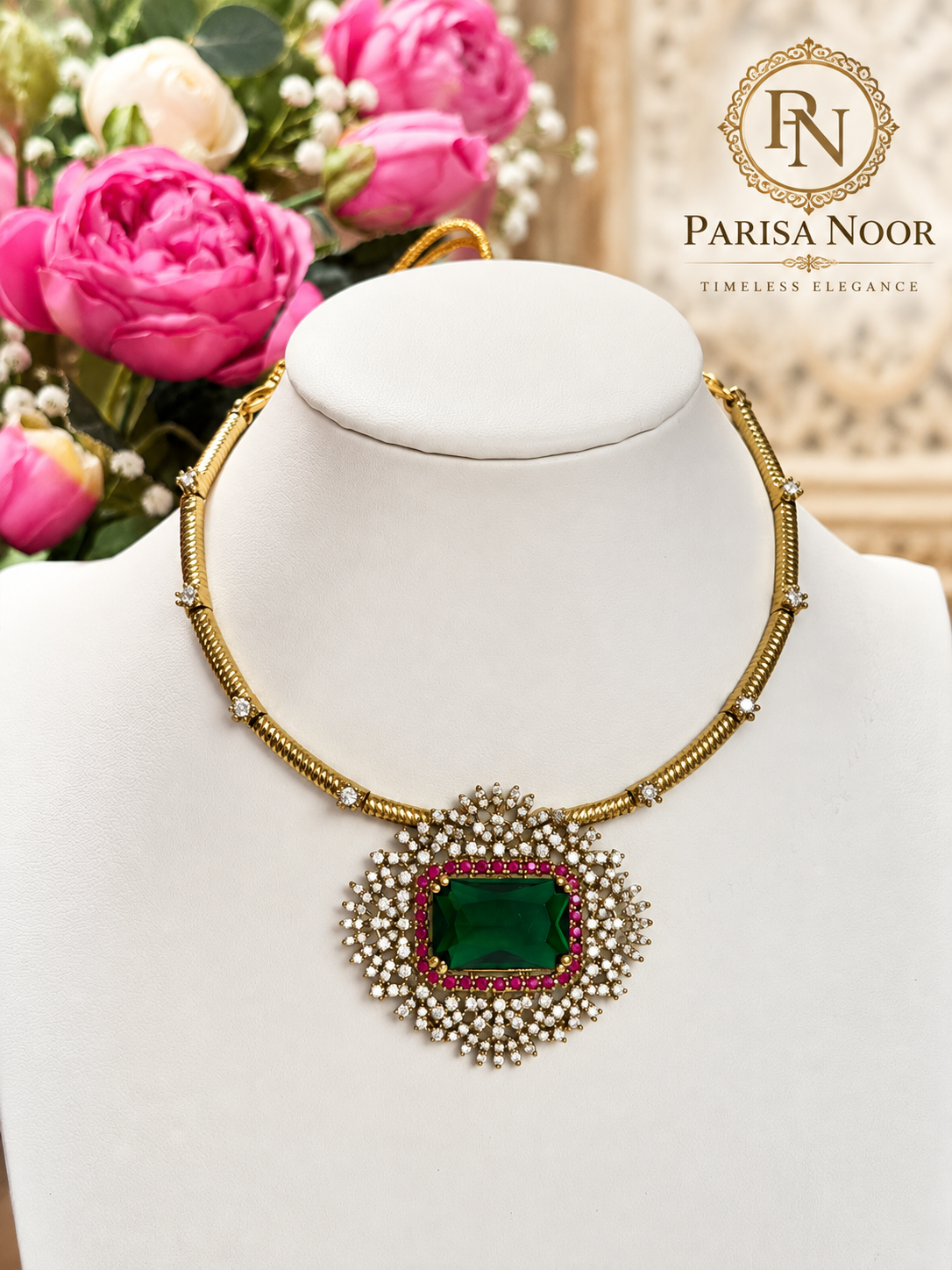 Mahira Emerald Designer Hasli Necklace Set