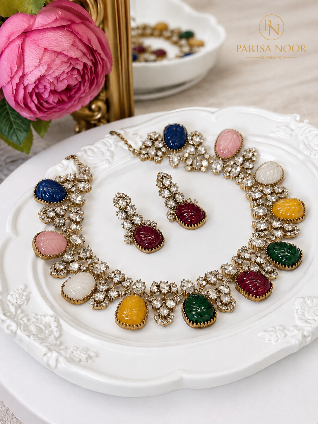 Mohona Multistone Victorian Mehendi Polish Necklace Set