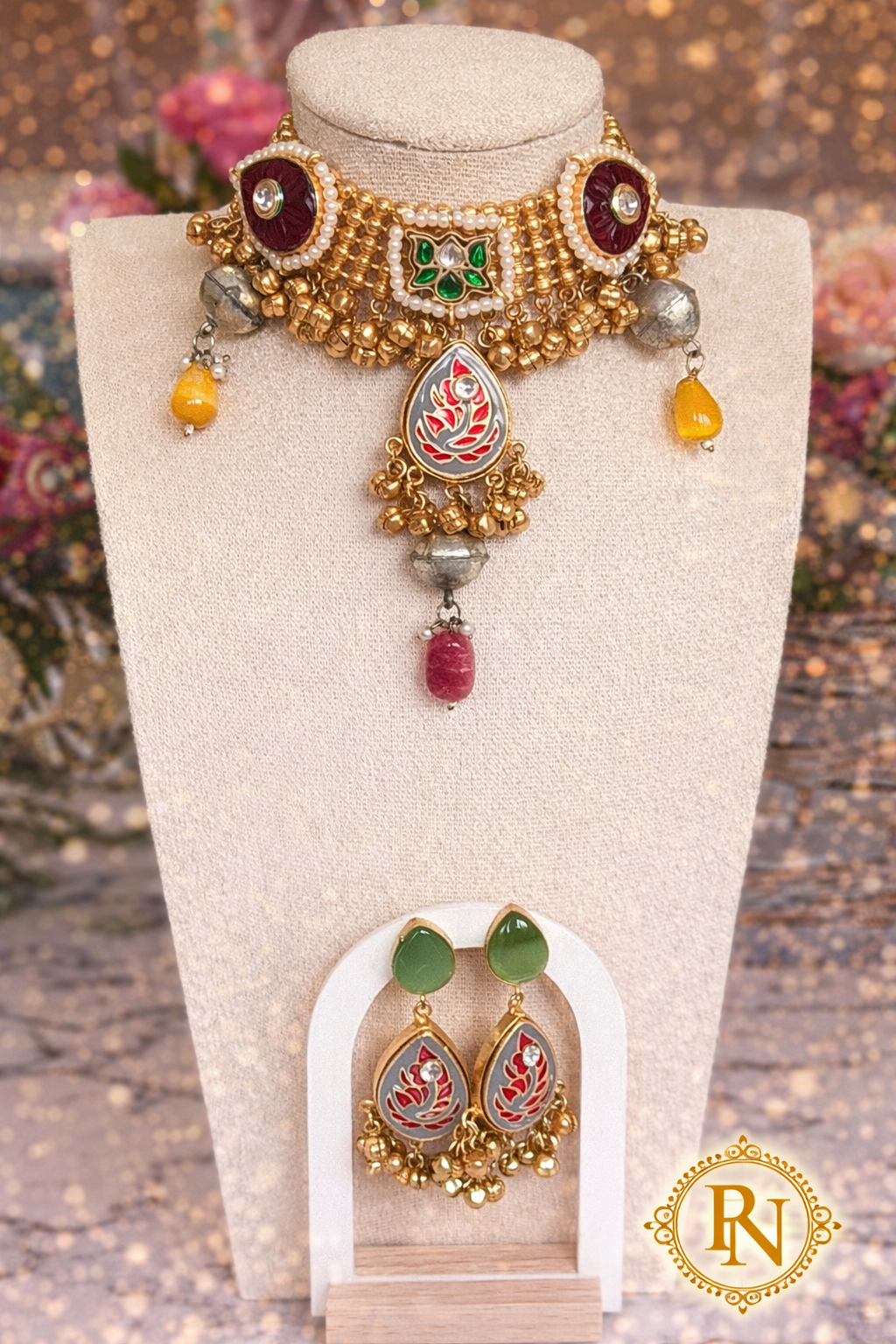 Alaya Kashmiri Ghungru Statement Choker