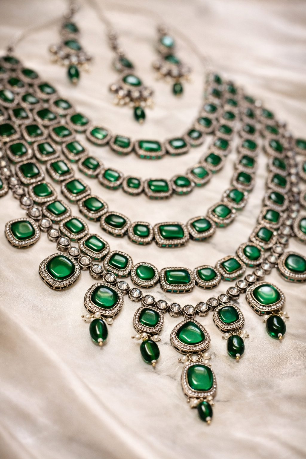 Emerald Green Parineeti Wedding Necklace Set