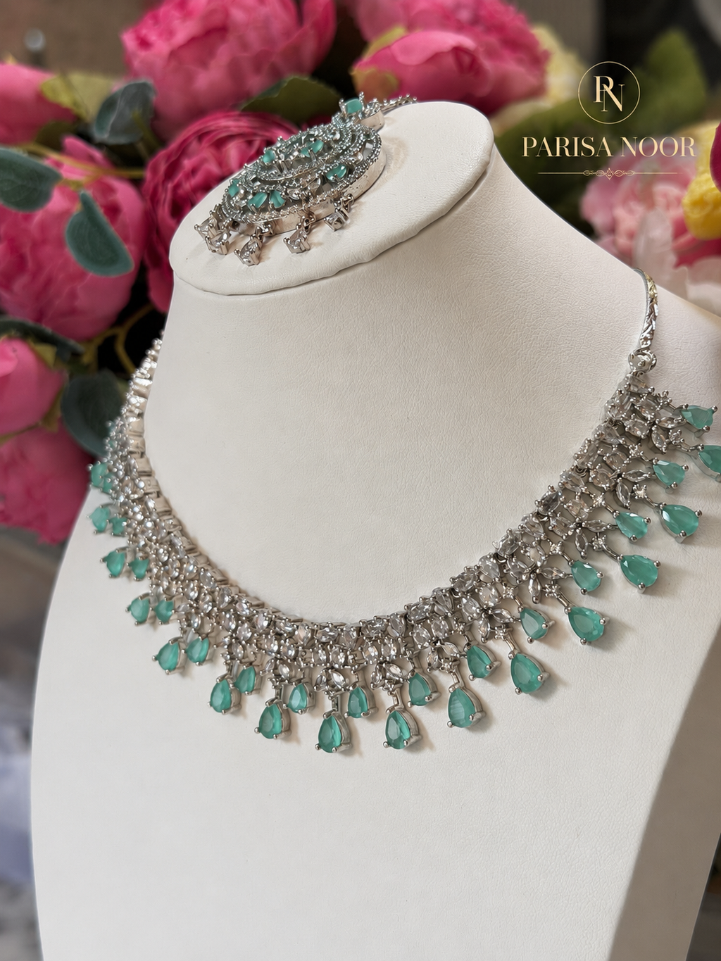 Seraya Aqua AD Stone Necklace Set