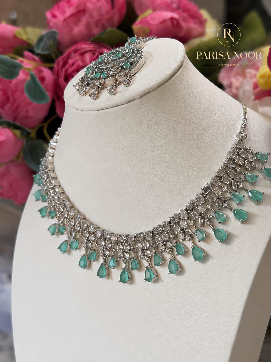 Seraya Aqua AD Stone Necklace Set