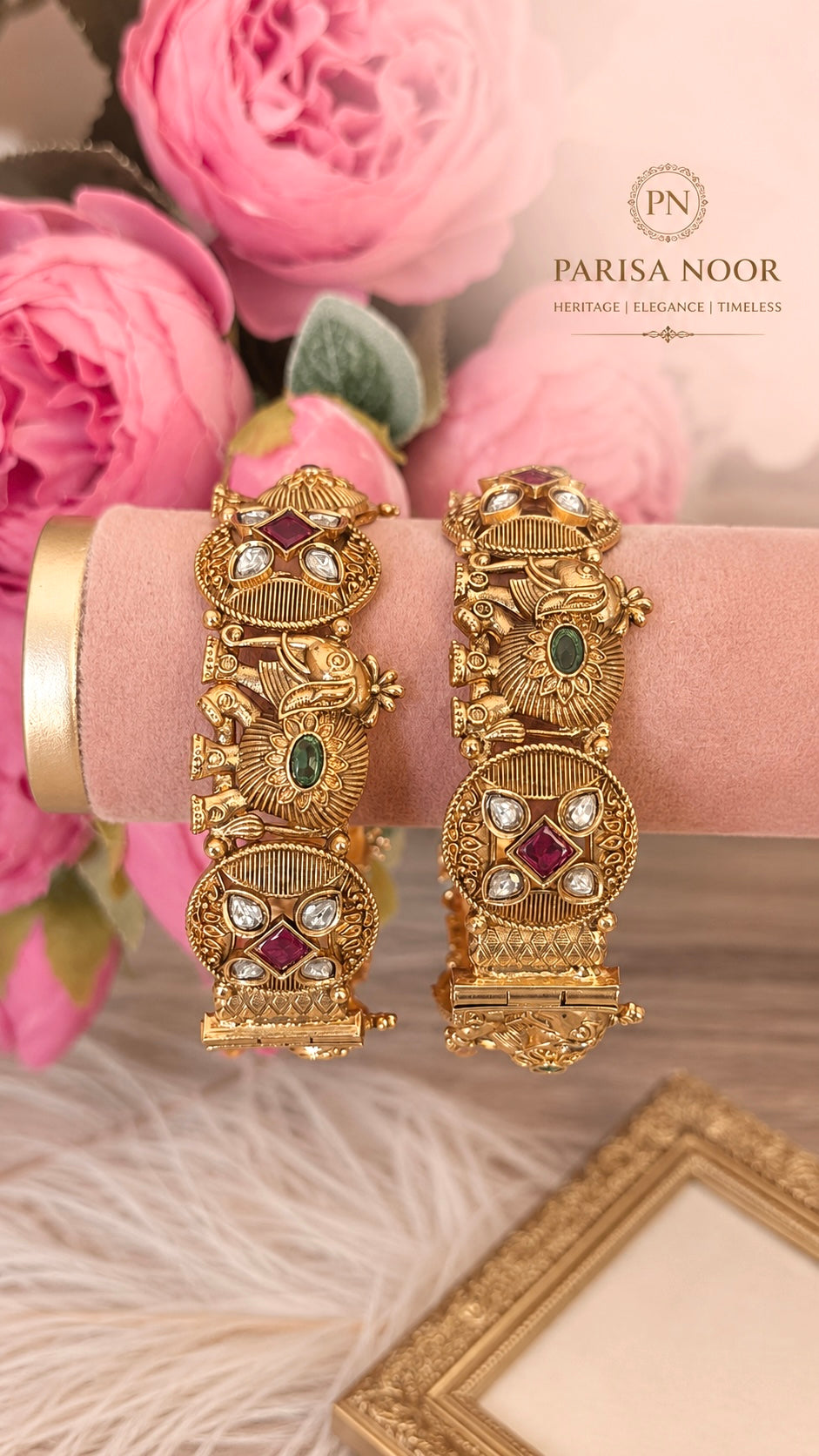 Vihana Heritage Openable Bangle Pair