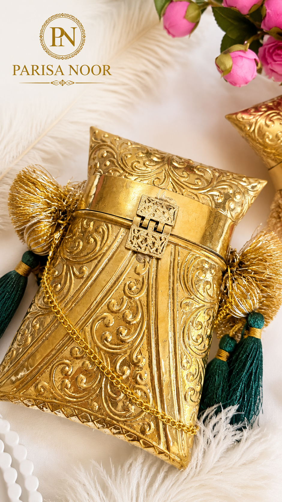 Sufiana Gold Brass Clutch Handbag