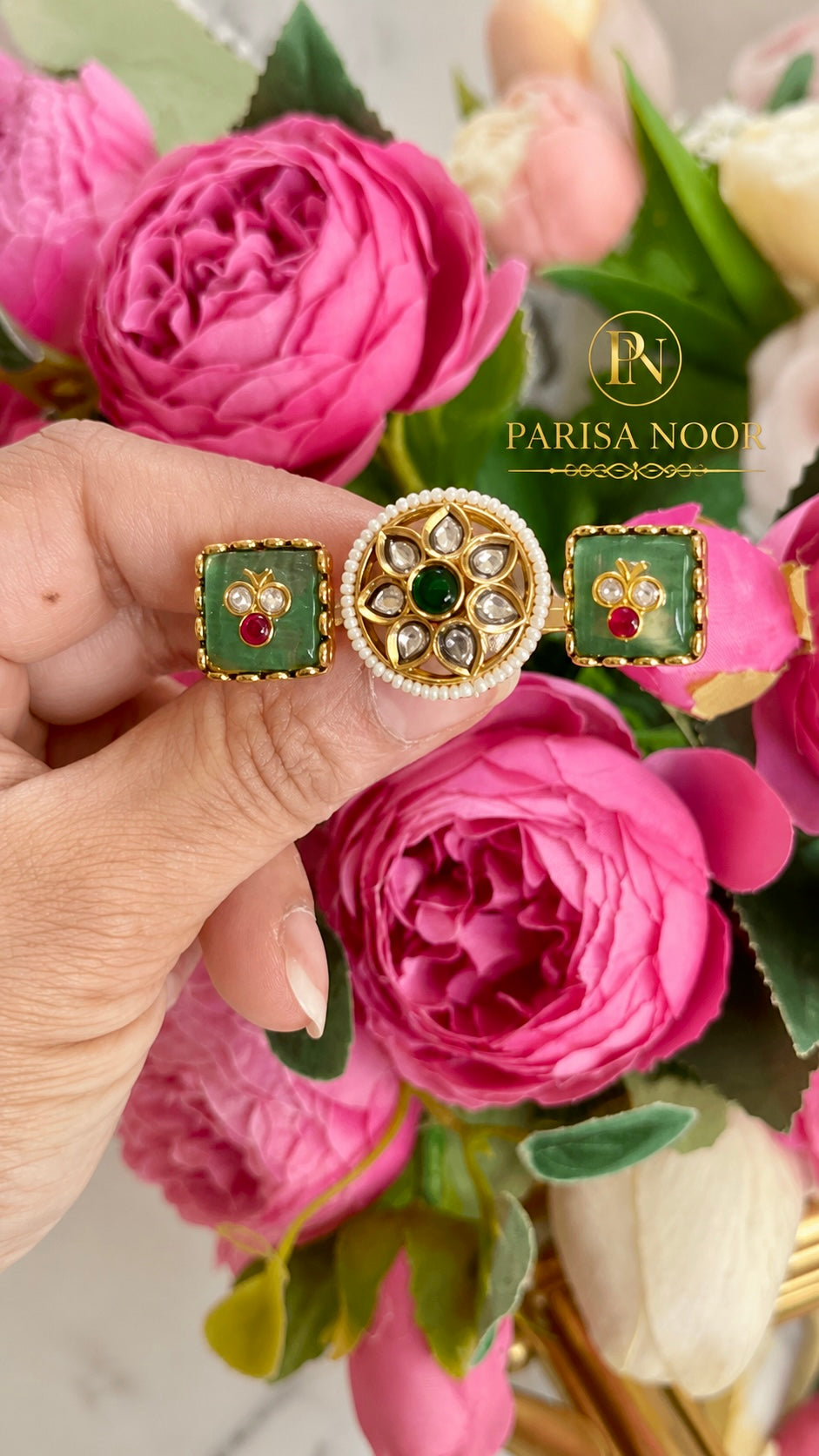 Mukti Heritage Two-Finger Ring