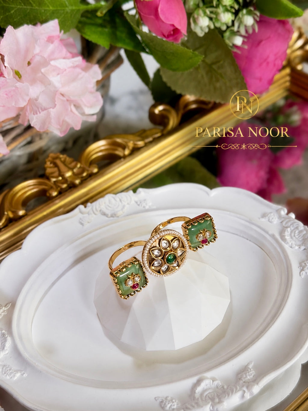 Mukti Heritage Two-Finger Ring
