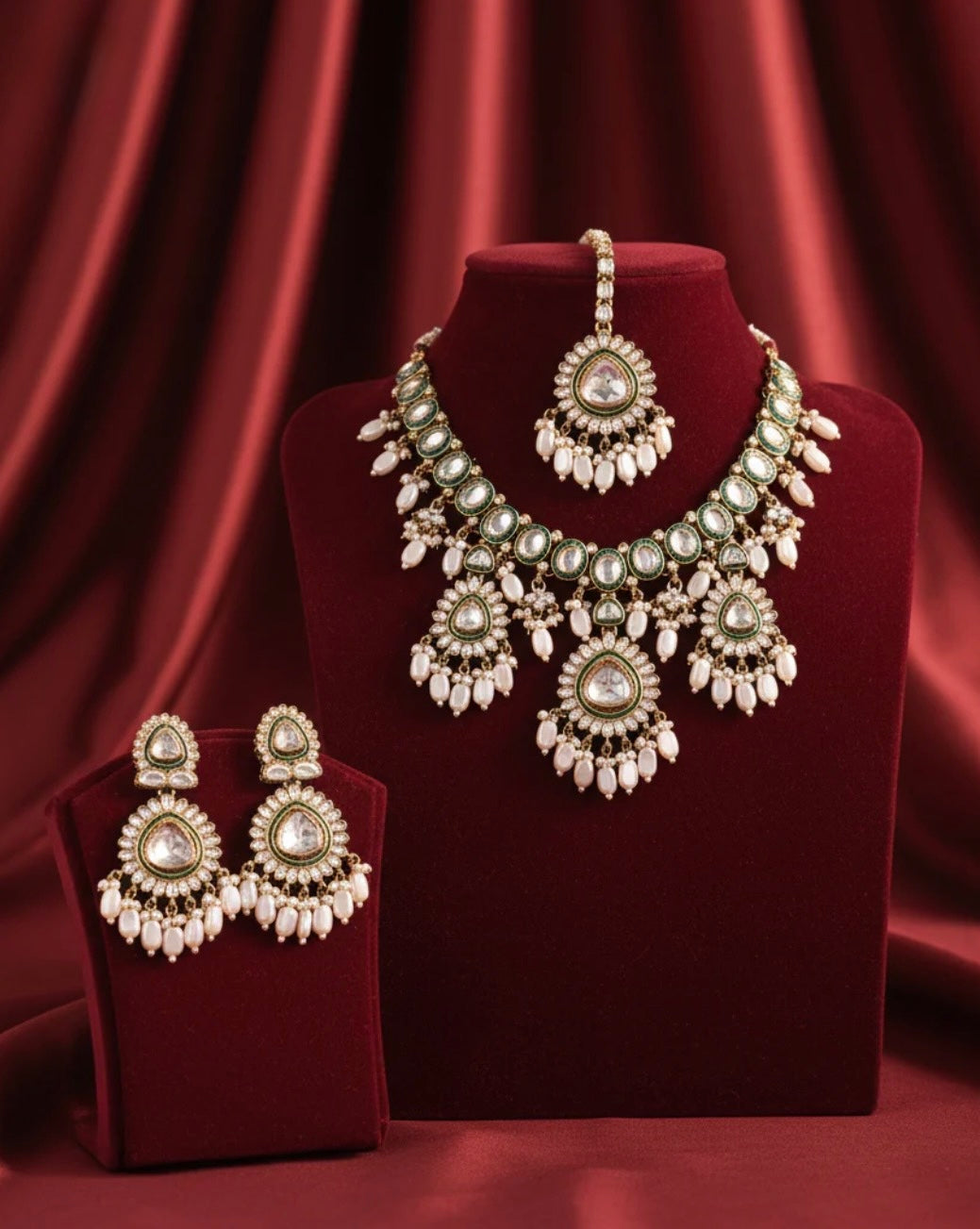 Inara Designer Kundan Necklace Set with Earring and Mangteeka