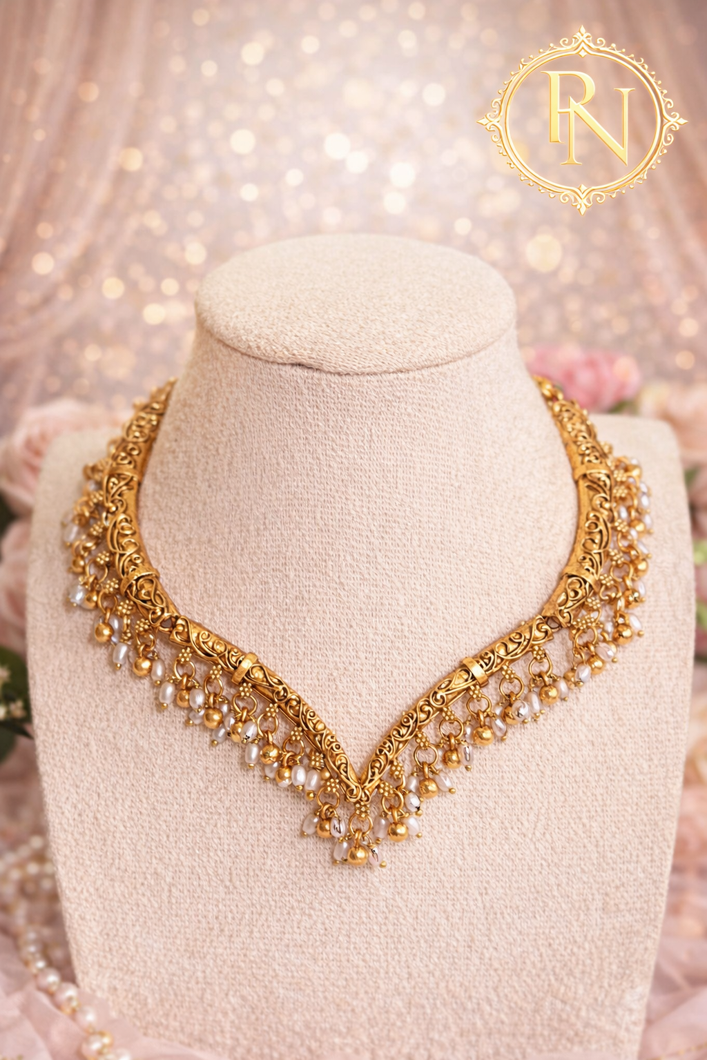 Noor-e-Zareen Gold and Pearl Necklace Set