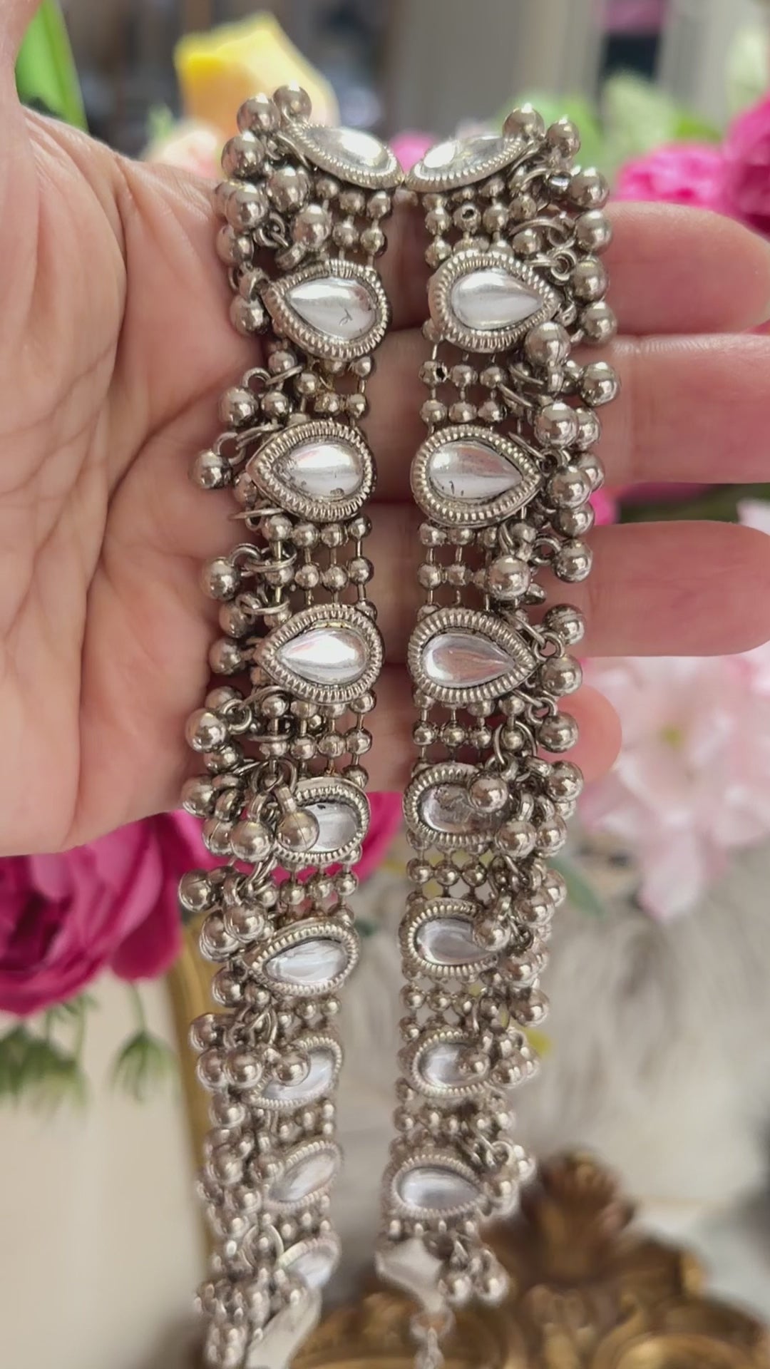 Iravati Silver Kundan Ghungroo Payal Pair