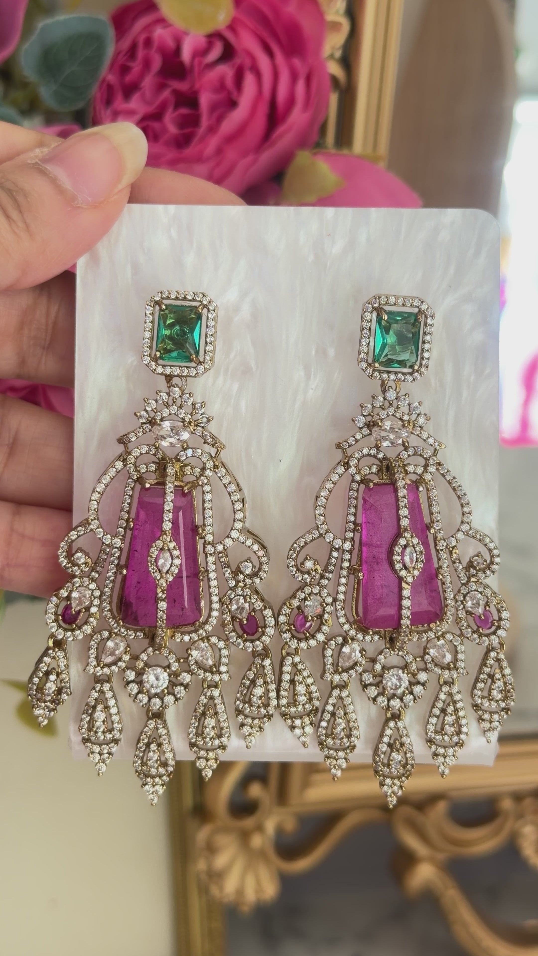 Celestia Luxury Victorian Doublet Necklace Set
